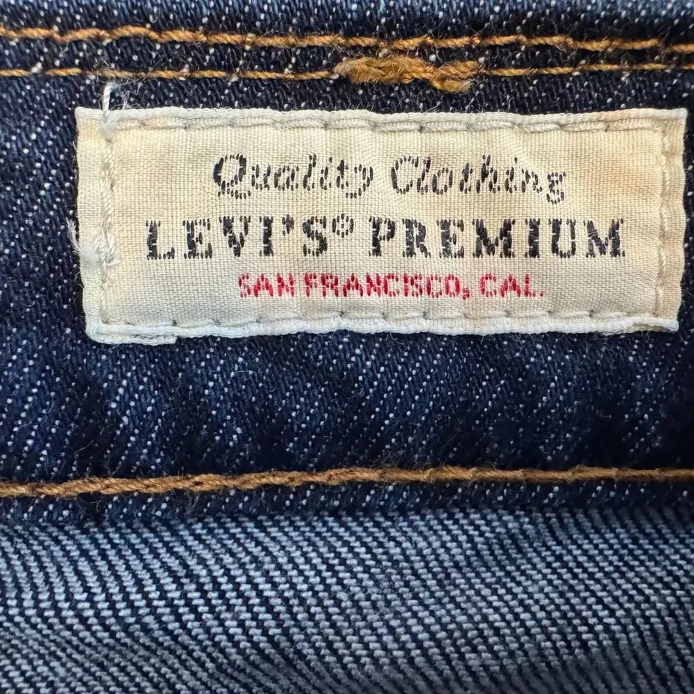 Levi's 510 Skinny Fit Dark Wash Size 38
